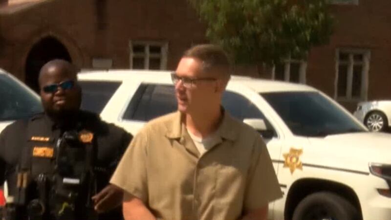 Former Limestone Co. judge seeks to serve rest of prison sentence in community corrections