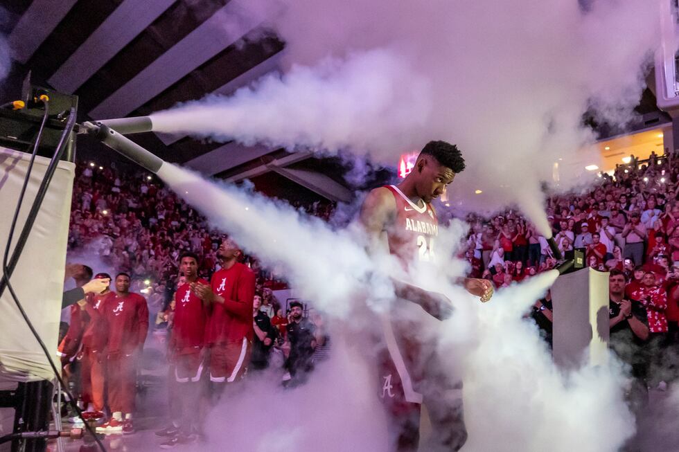 Alabama forward Brandon Miller walks on the court during introductions before the team's NCAA...
