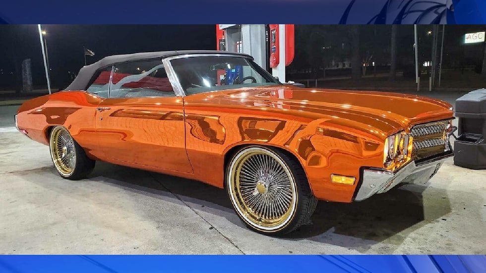 Spokes and Vogues designs car for Iconic Snoop Dogg